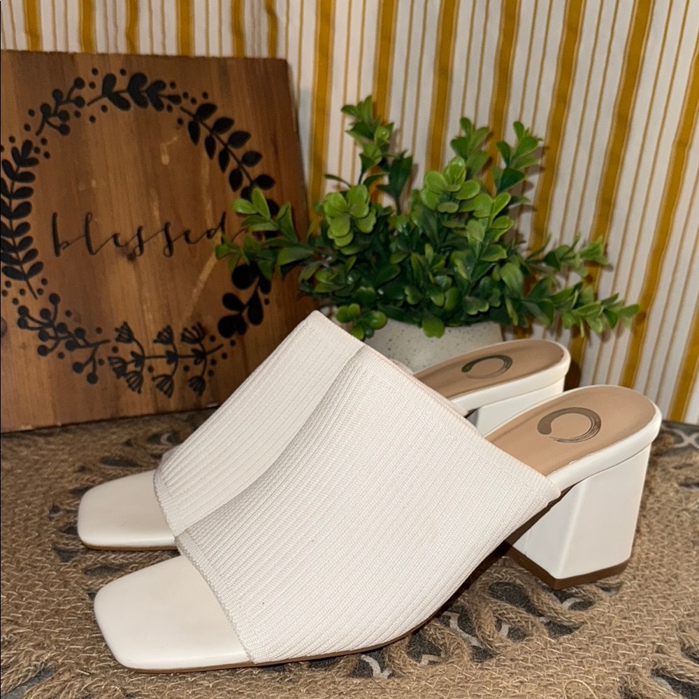 Journee Collection White Block Heel Mules